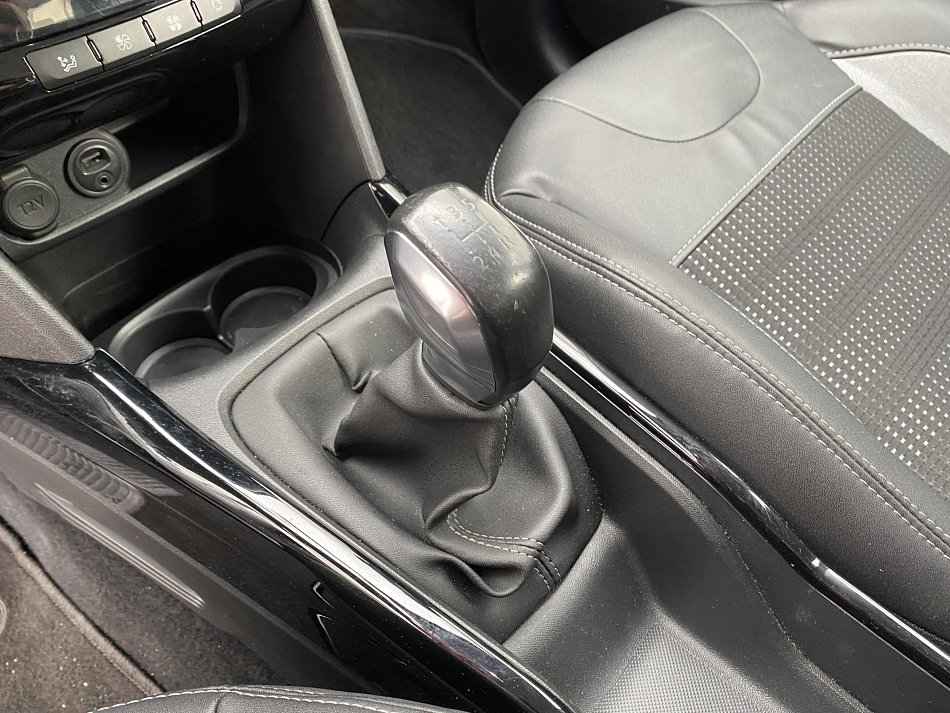 Peugeot 2008 1.2 PT Allure