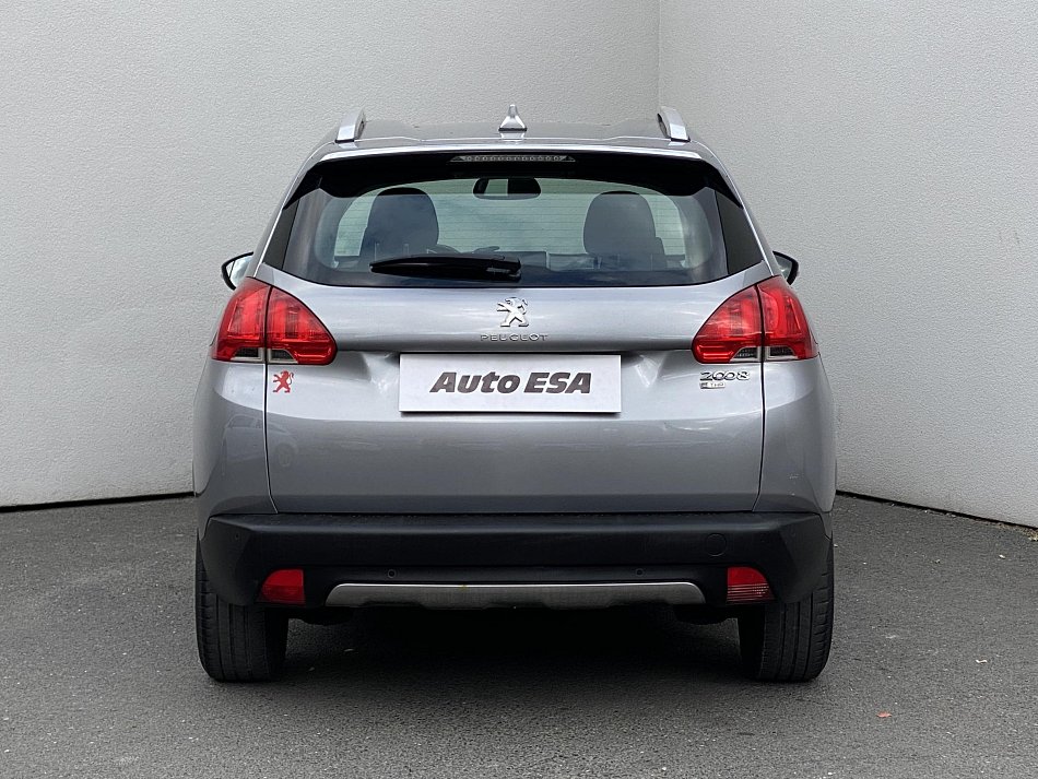 Peugeot 2008 1.2 PT Allure