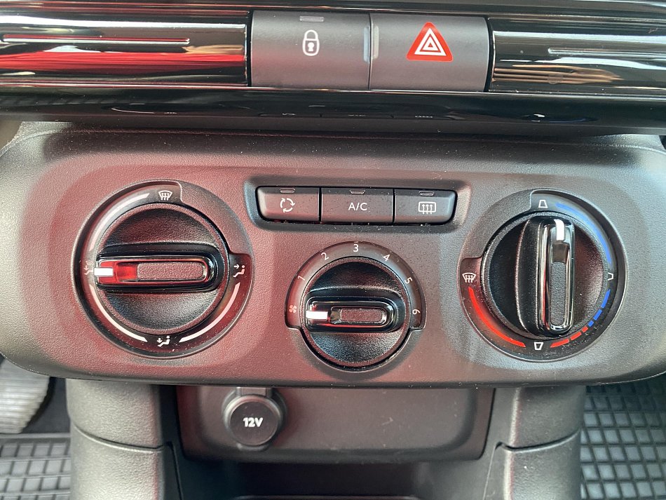 Citroën C3 1.2 i 
