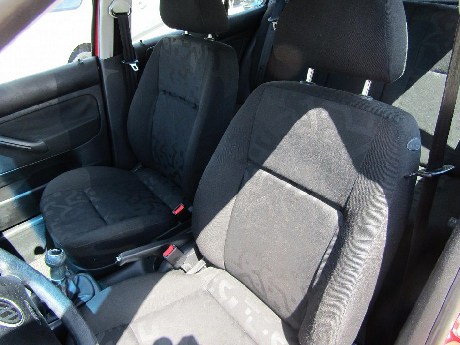 Volkswagen Golf 1.6i 