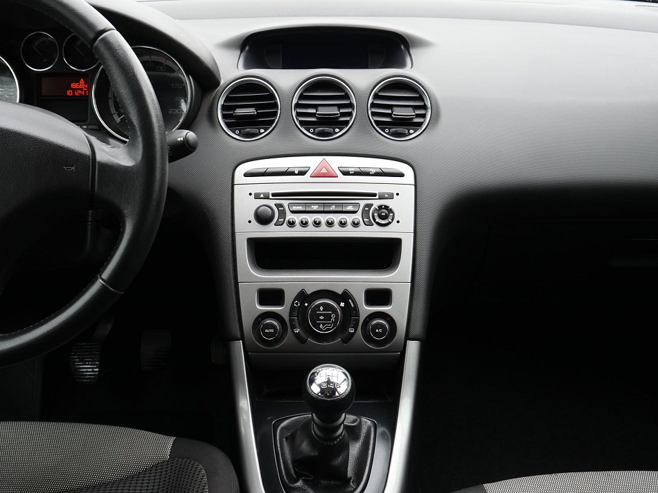 Peugeot 308 1.6 HDi 
