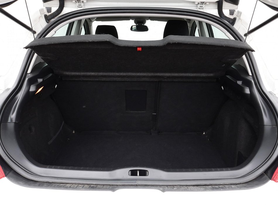 Peugeot 308 1.6 HDi 