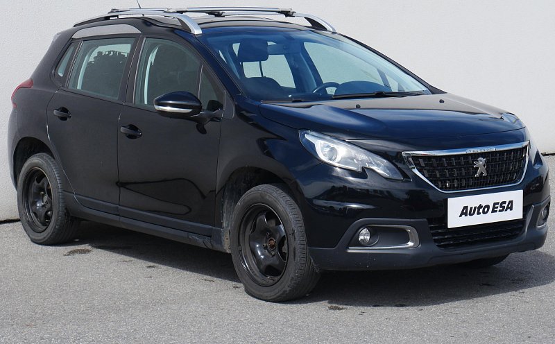 Peugeot 2008 1.2 PT 