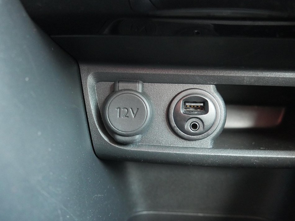 Peugeot 2008 1.2 PT 