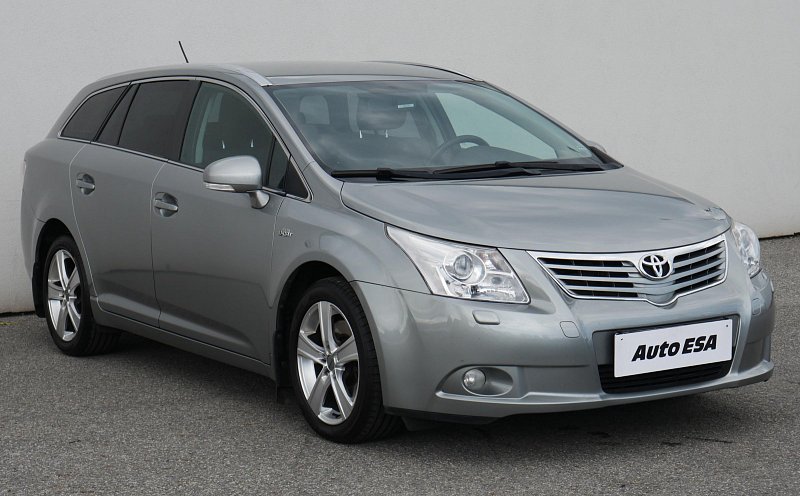 Toyota Avensis 2.2D 
