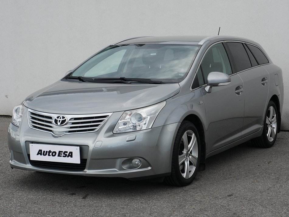 Toyota Avensis 2.2D 