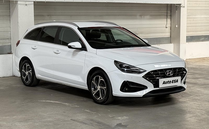 Hyundai I30 1.5 DPi Smart