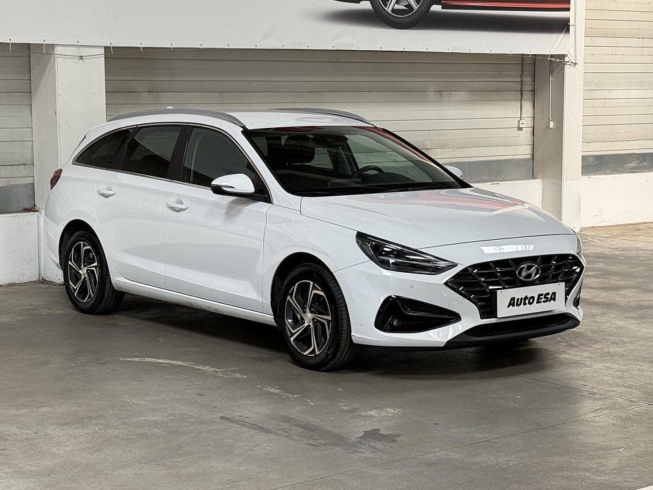 Hyundai I30 1.5 DPi Smart