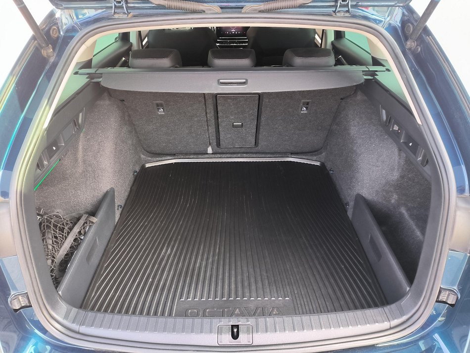 Škoda Octavia IV 2.0TDi  4x4
