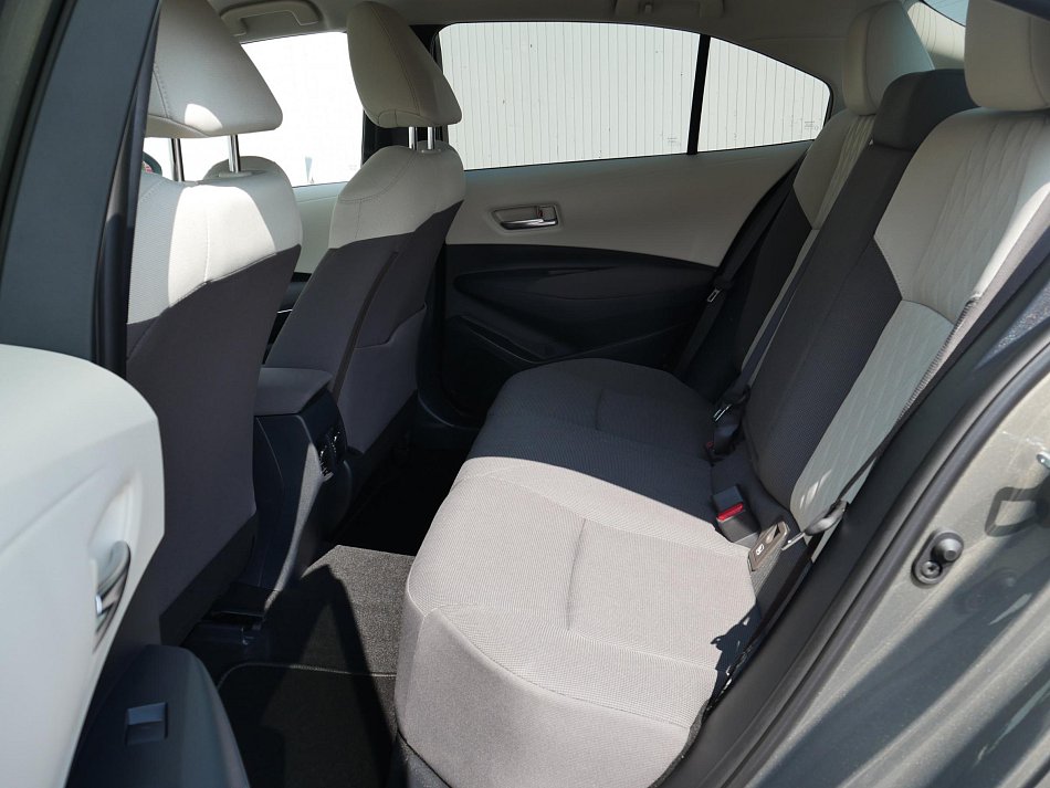 Toyota Corolla 1.5 VVT-i 