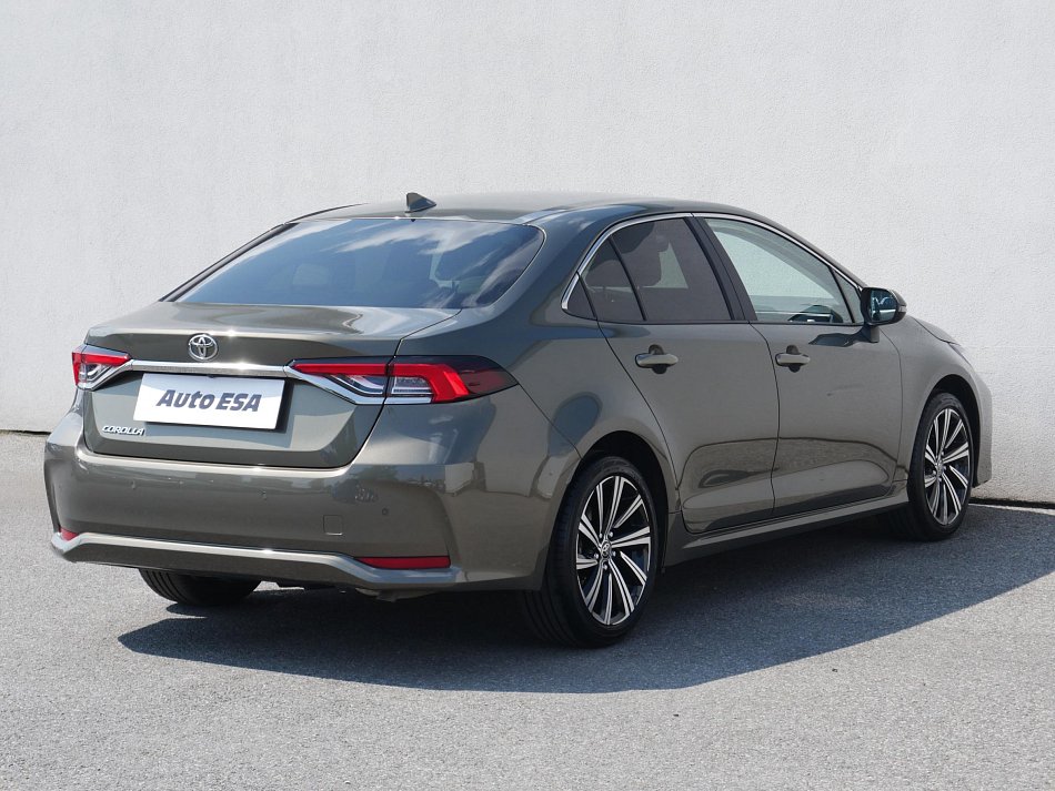 Toyota Corolla 1.5 VVT-i 