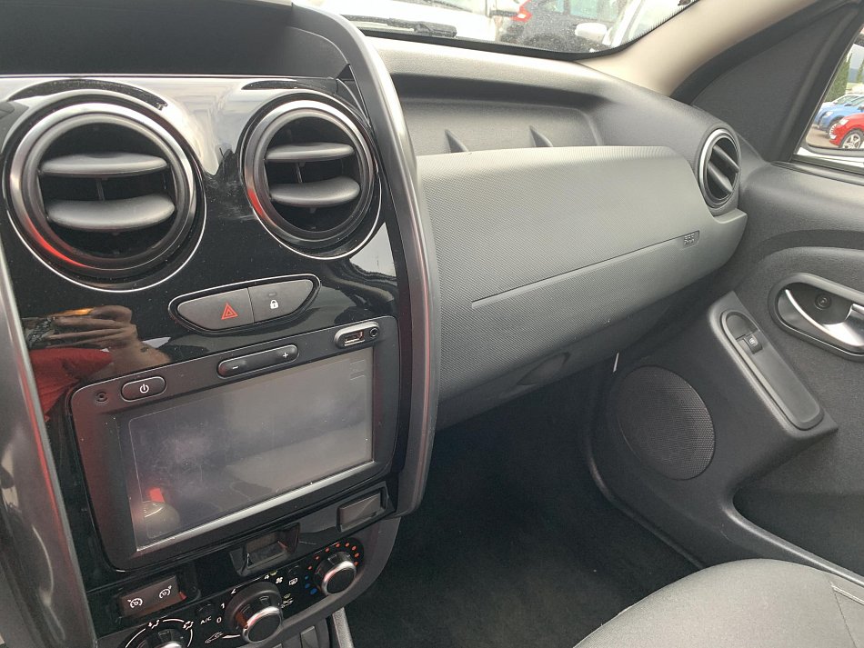 Dacia Duster 1.6i 