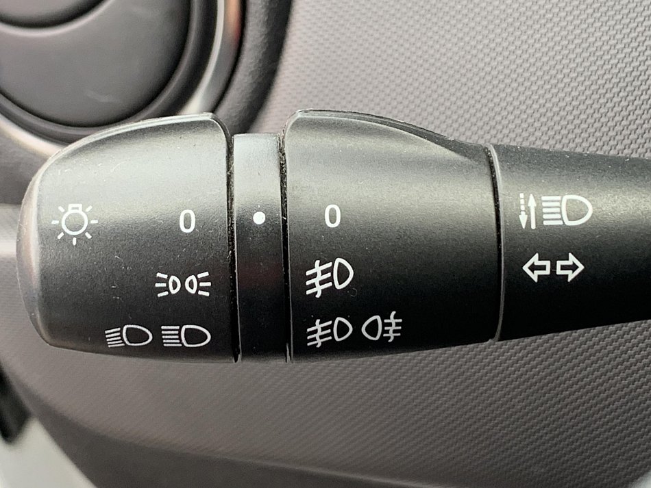 Dacia Duster 1.6i 