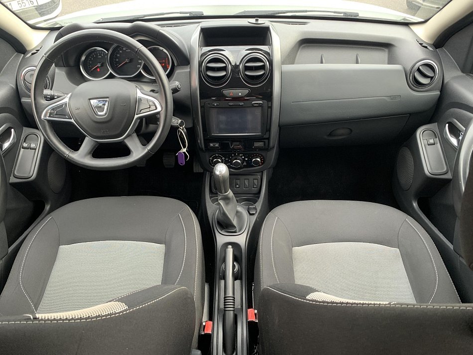 Dacia Duster 1.6i 