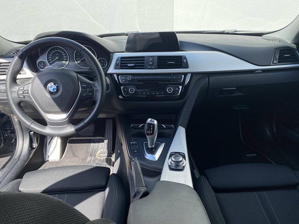 BMW Řada 3 2.0 D Modern 320d