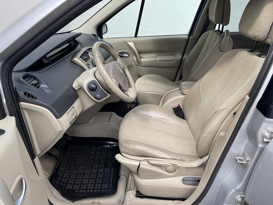 Renault Scénic 1.9dCi 