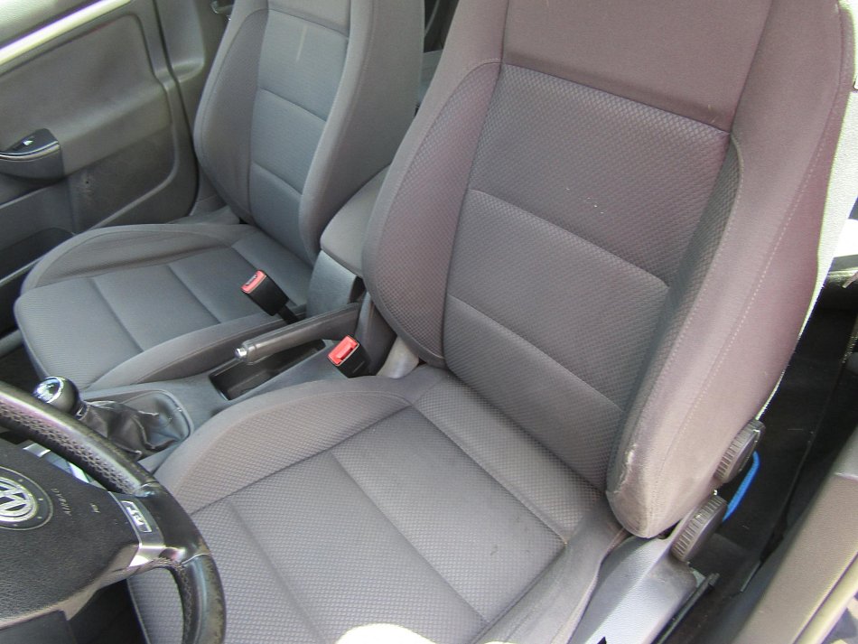 Volkswagen Golf 2.0TDI 