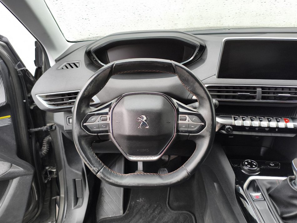 Peugeot 3008 1.2 PT Crossway