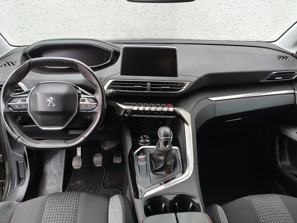 Peugeot 3008 1.2 PT Crossway