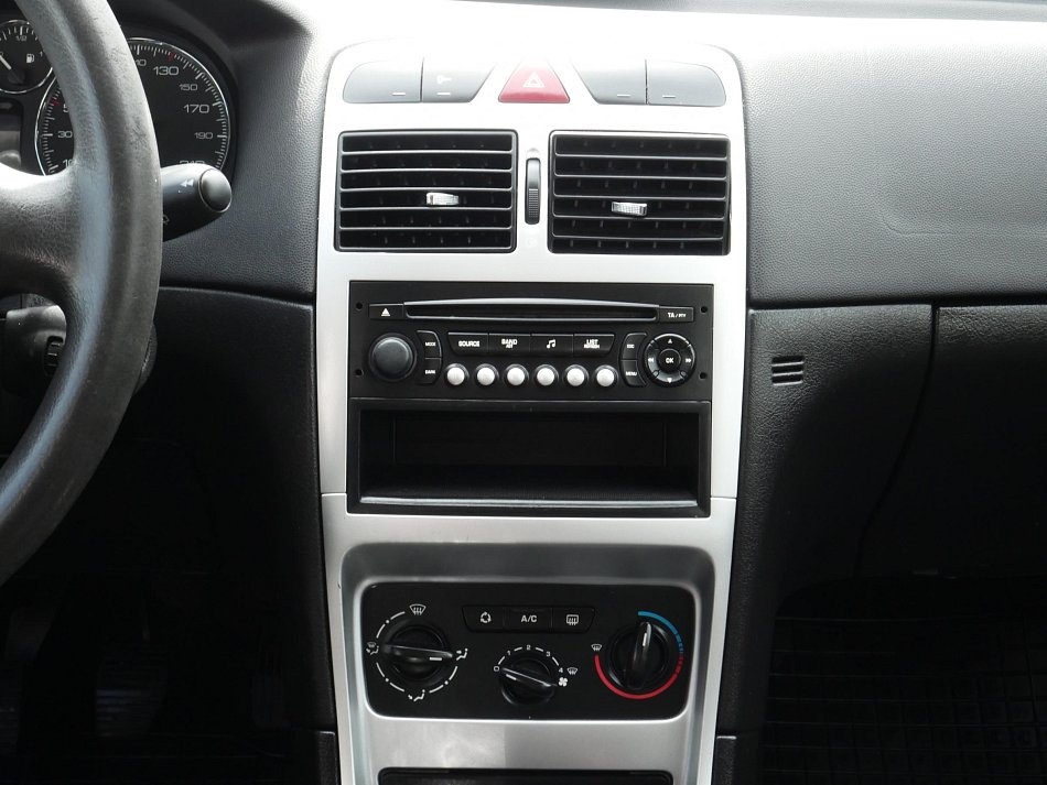 Peugeot 307 1.4i 