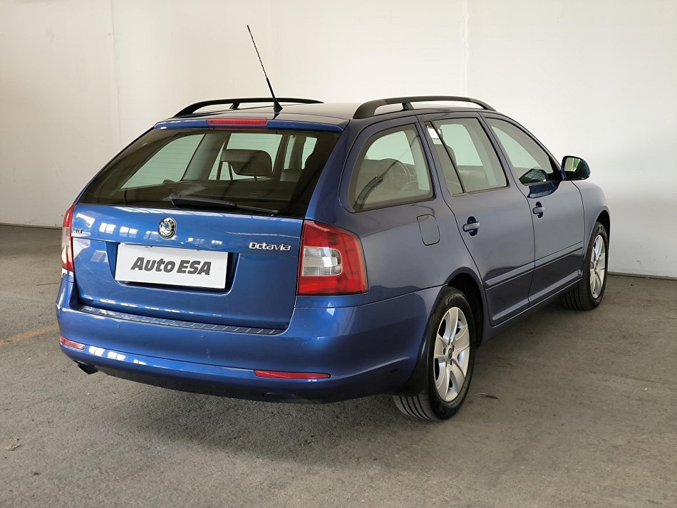 Škoda Octavia II 1.6 TDi Elegance
