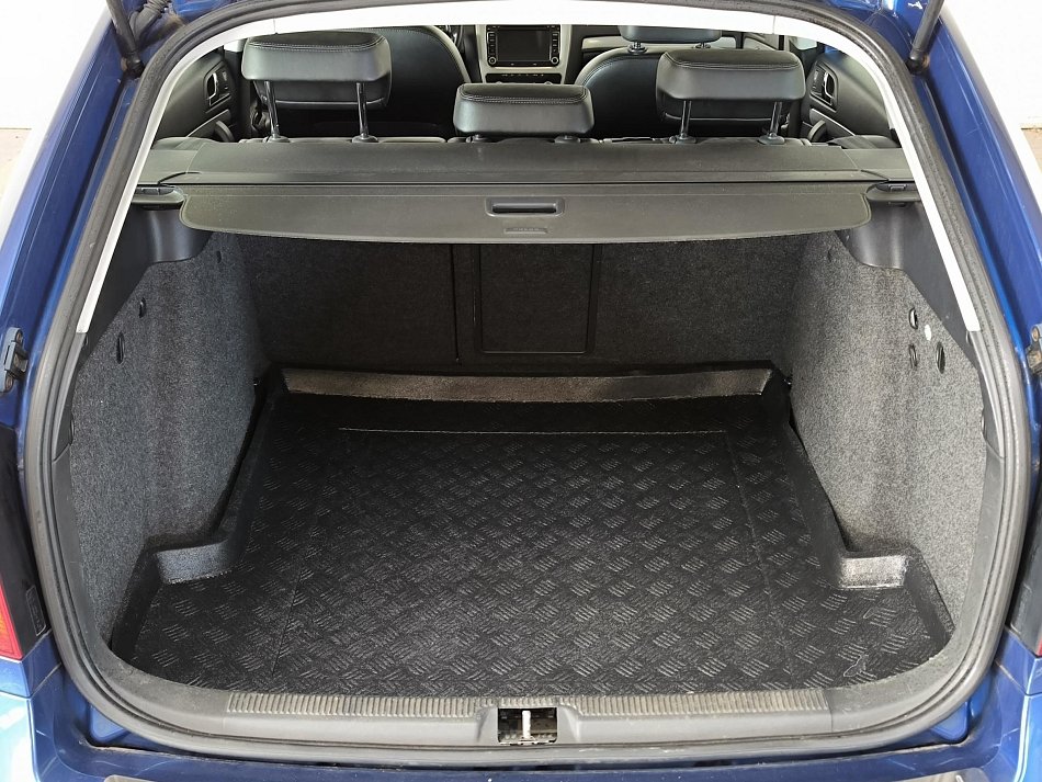 Škoda Octavia II 1.6 TDi Elegance