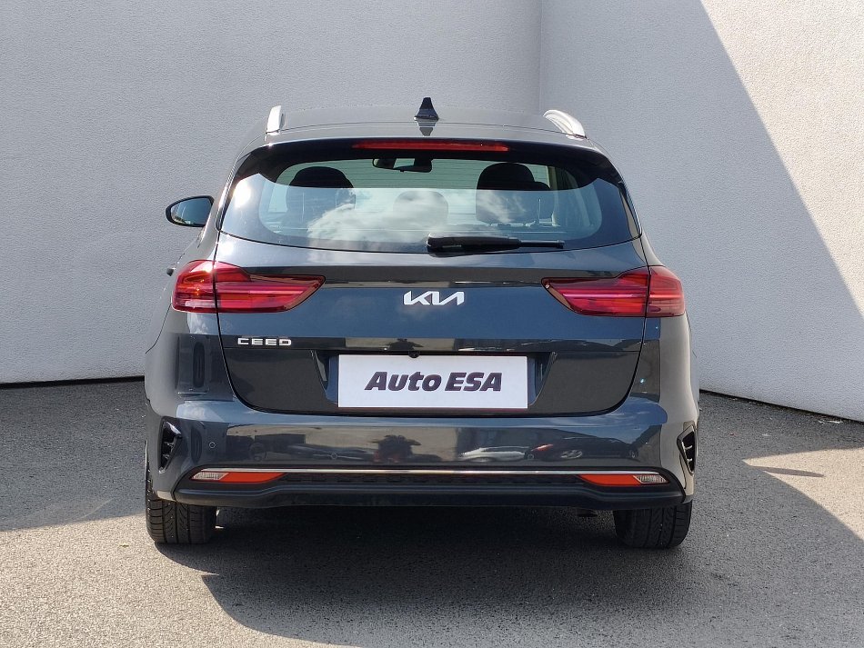 Kia Ceed 1.5 T-GDi Vision