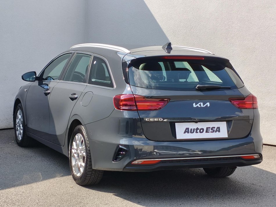 Kia Ceed 1.5 T-GDi Vision