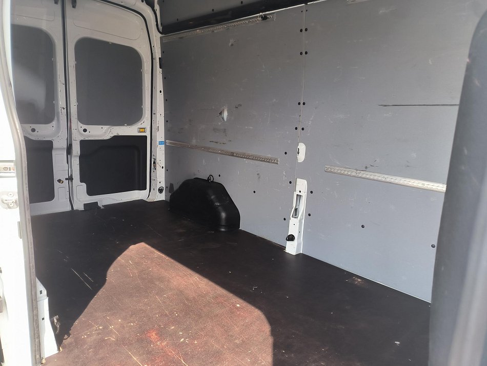 Ford Transit 2.0TDCi Trend L3H3