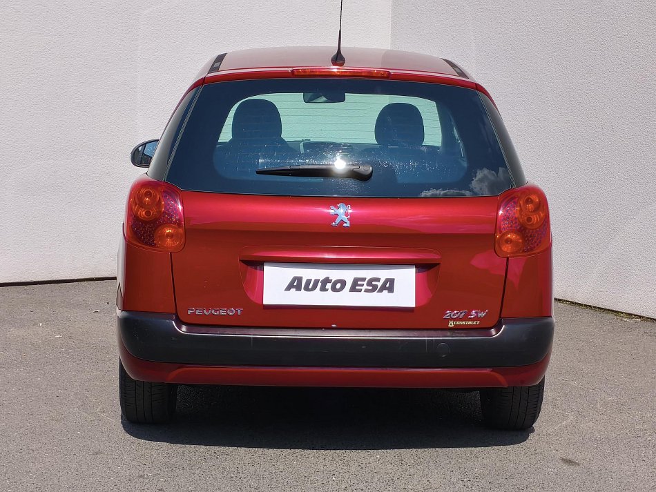 Peugeot 207 1.4 i 