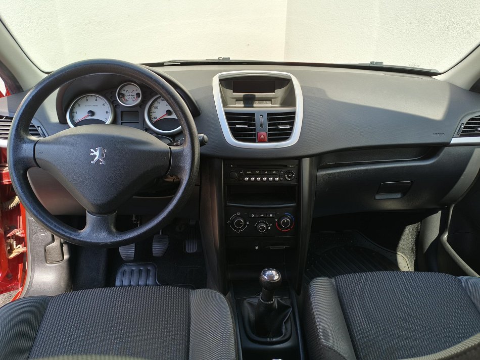 Peugeot 207 1.4 i 