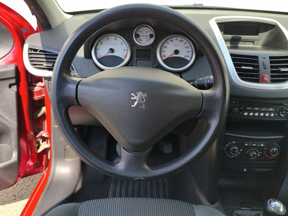 Peugeot 207 1.4 i 