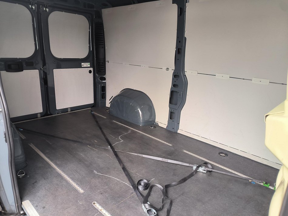 Opel Movano 2.2CDTi  L2H1