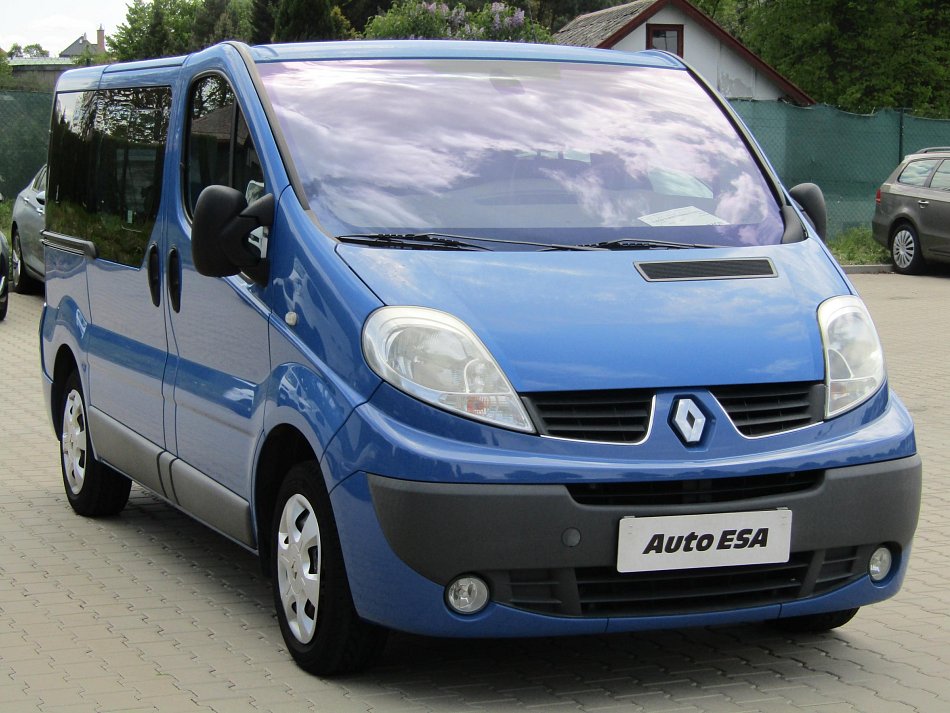 Renault Trafic 2.0dCi  9míst