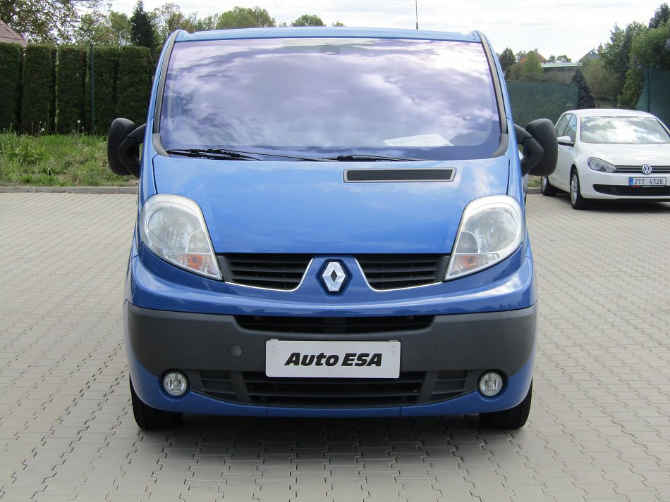 Renault Trafic 2.0dCi  9míst