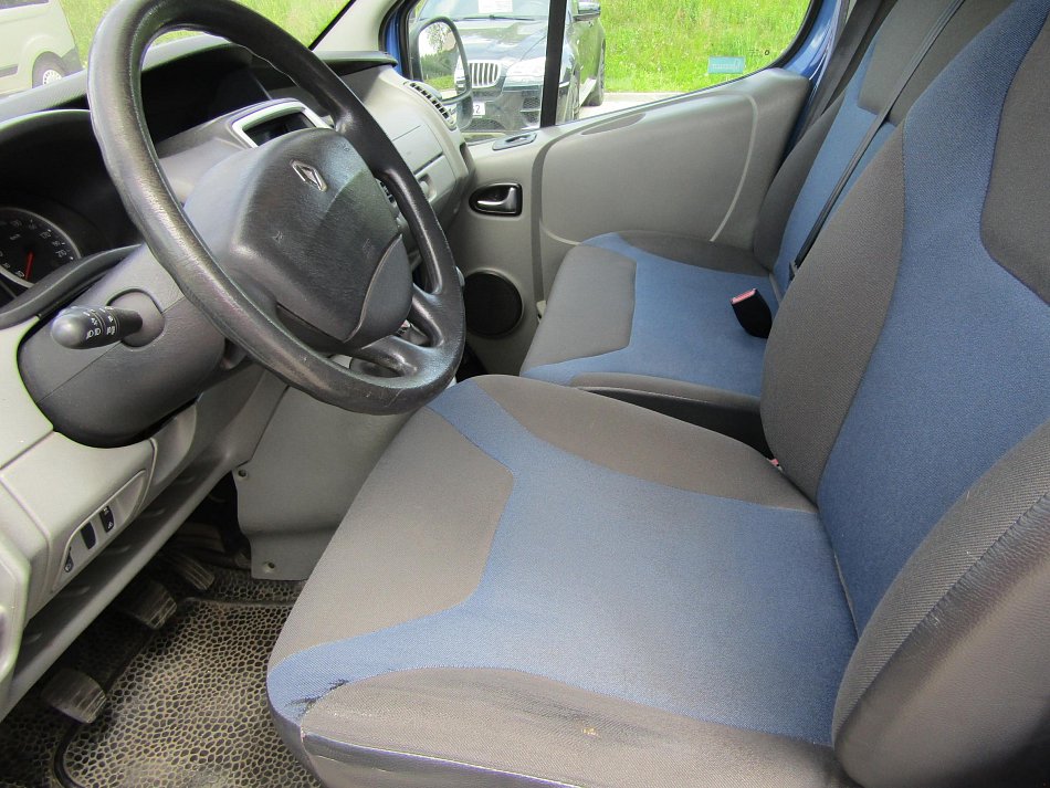 Renault Trafic 2.0dCi  9míst