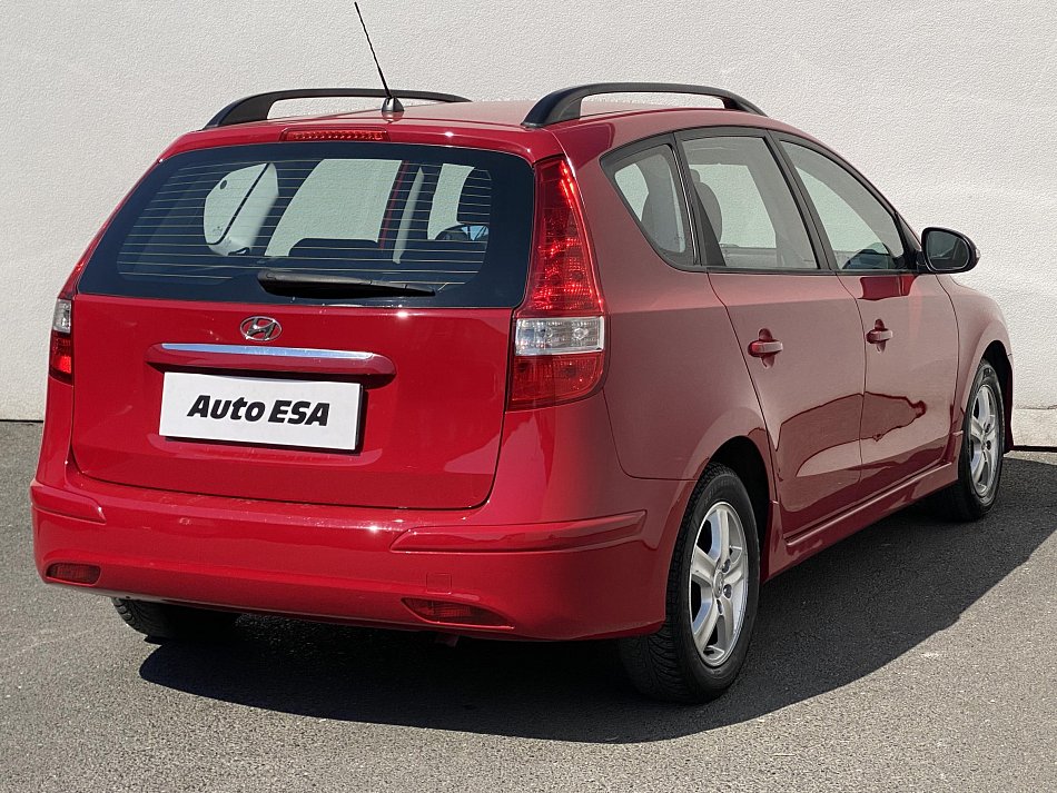 Hyundai I30 1.6 i 