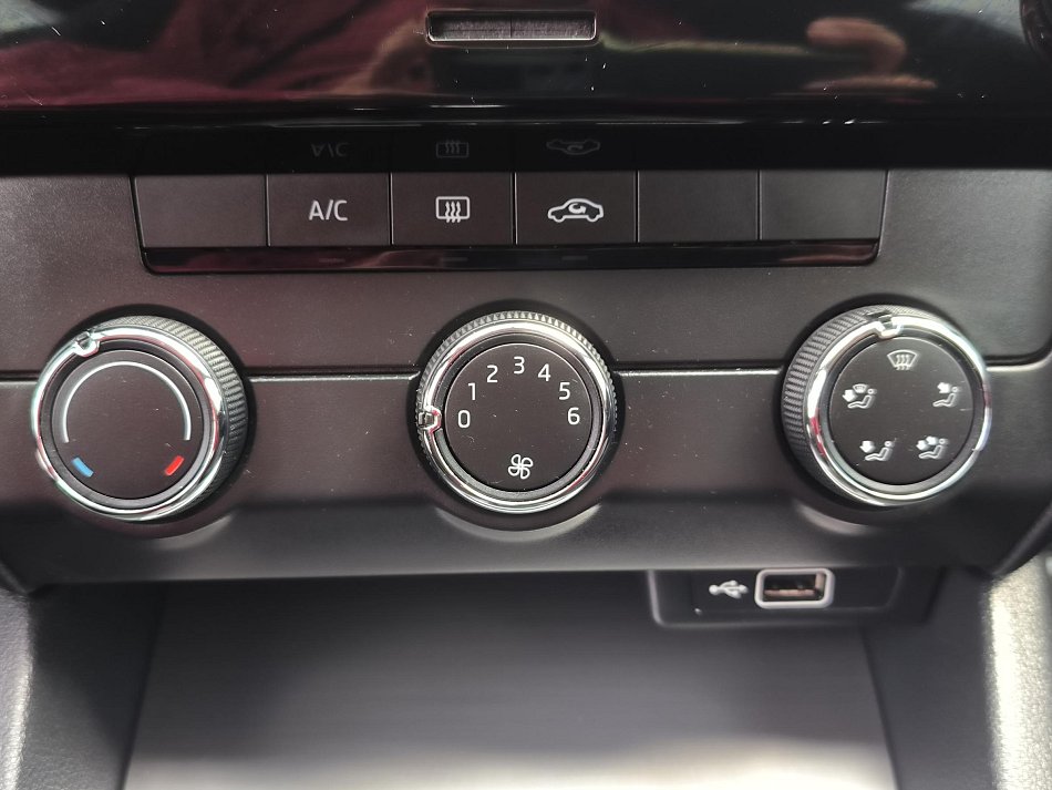Škoda Octavia III 1.5 TSi Ambiente