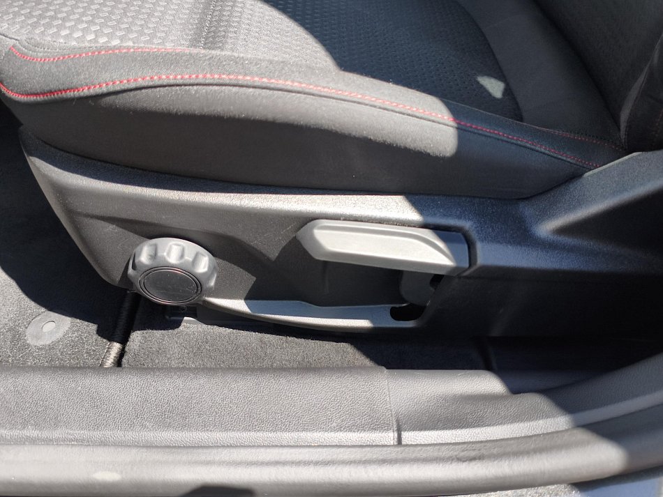 Ford Focus 1.5 EB ST-Line