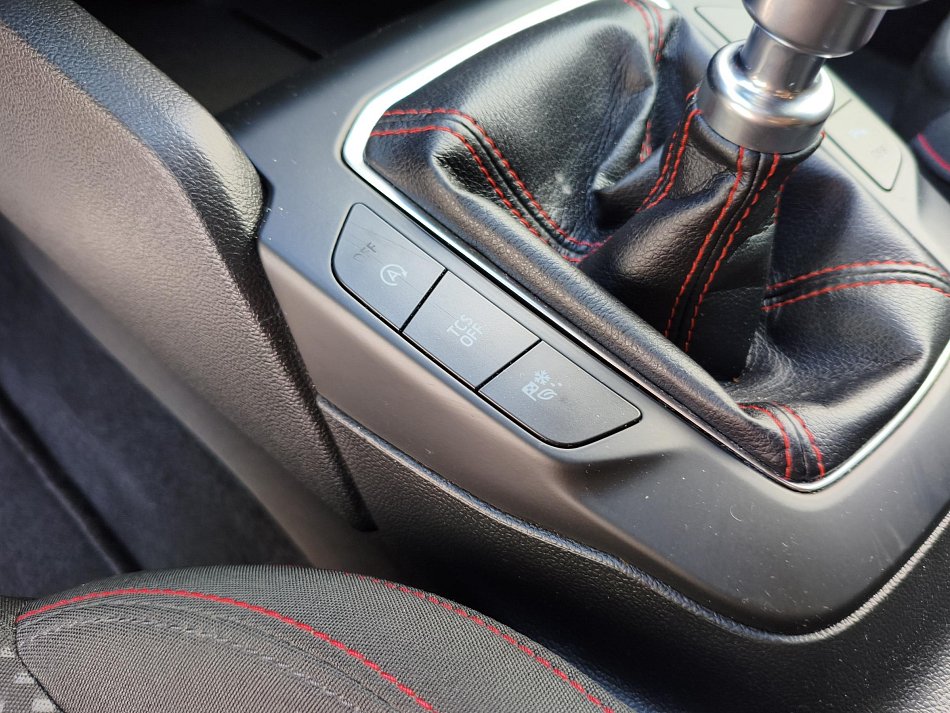Ford Focus 1.5 EB ST-Line