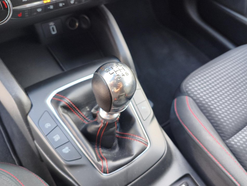 Ford Focus 1.5 EB ST-Line
