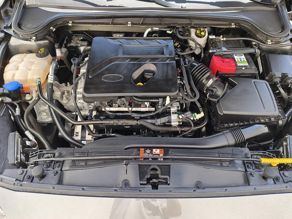Ford Focus 1.5 EB ST-Line