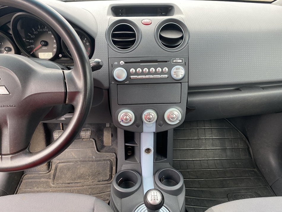 Mitsubishi Colt 1.3i 