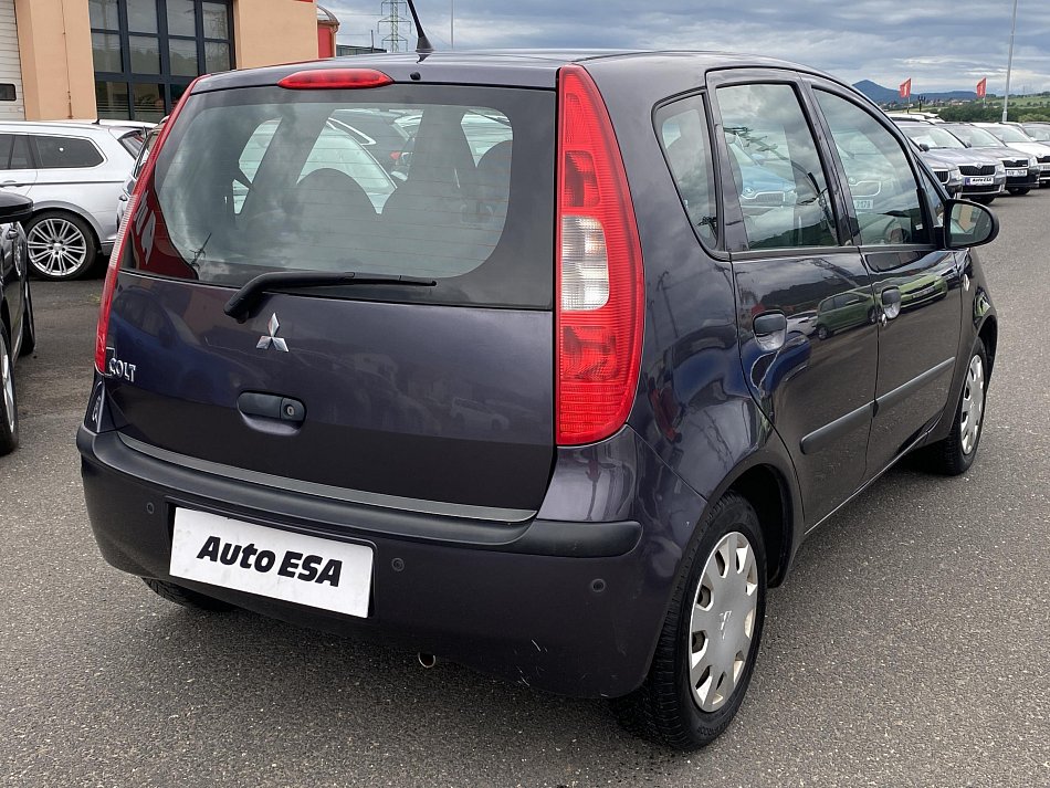 Mitsubishi Colt 1.3i 