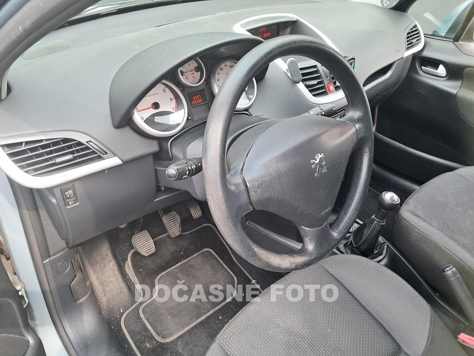 Peugeot 207 1.4 