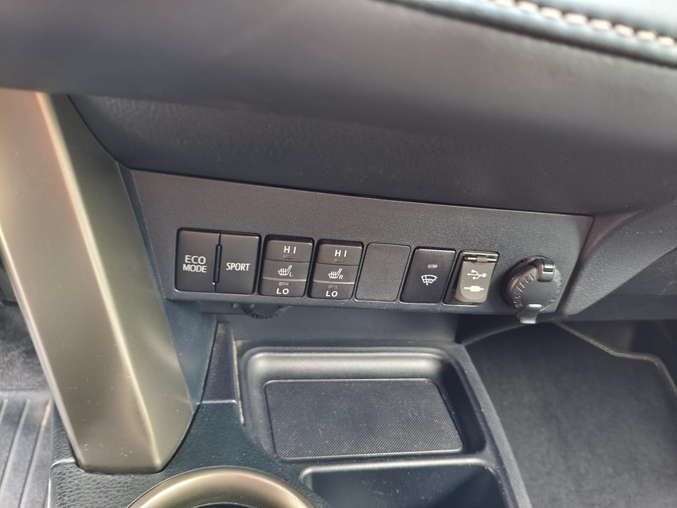 Toyota RAV4 2.0i  AWD