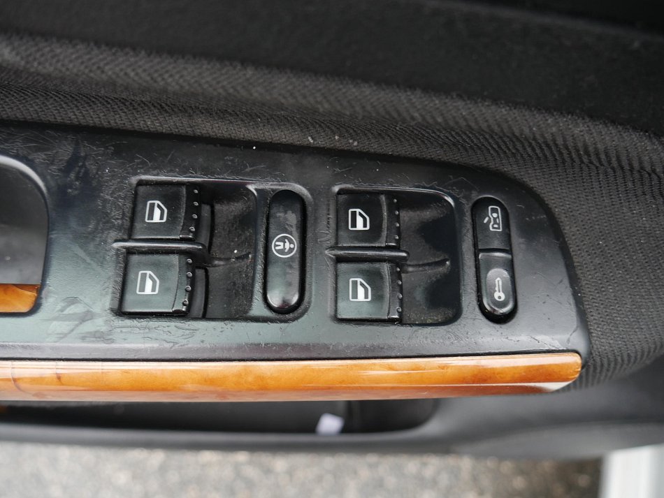 Volkswagen Golf 2.8i V6  4x4