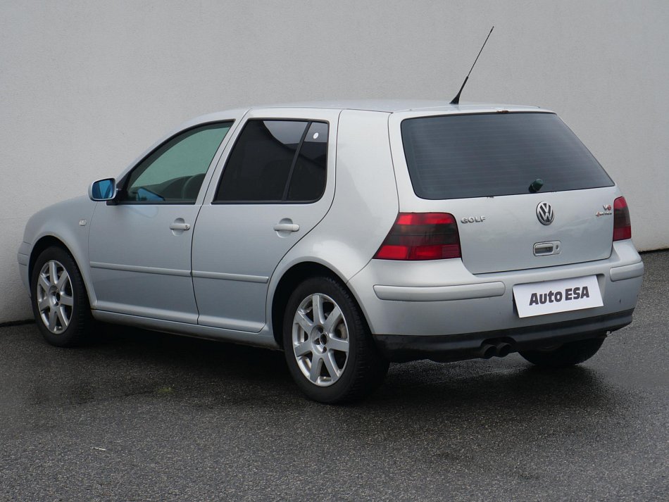 Volkswagen Golf 2.8i V6  4x4