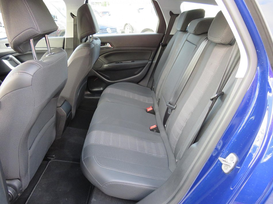 Peugeot 308 1.2 PT 