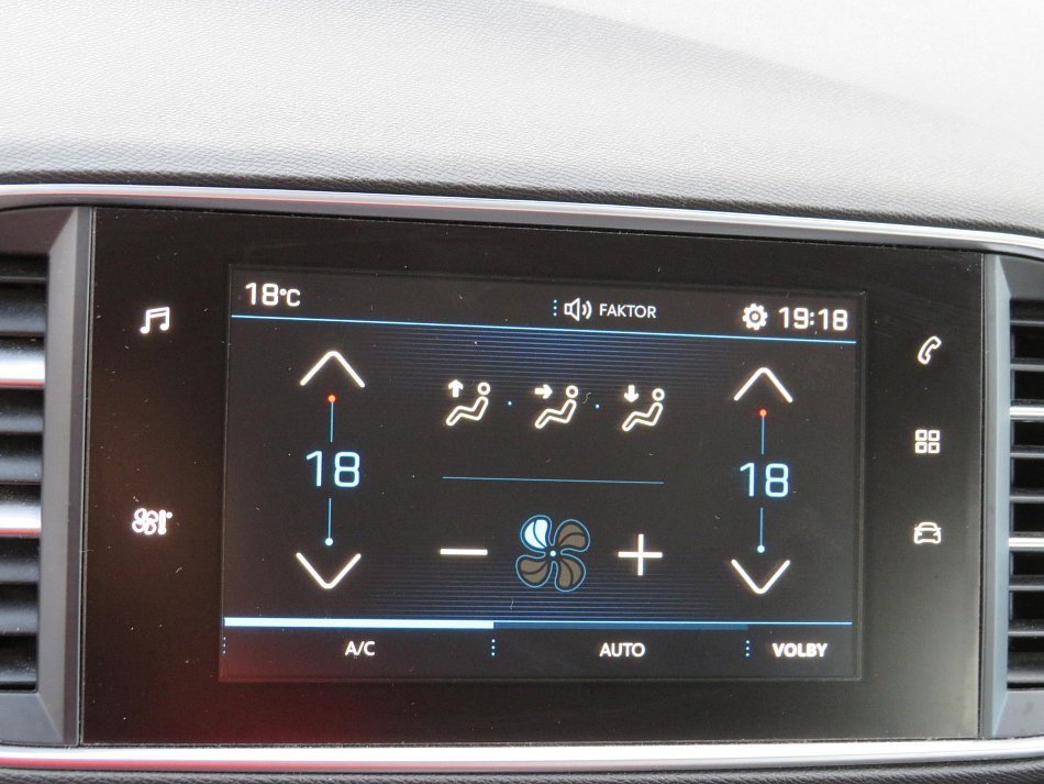 Peugeot 308 1.2 PT 